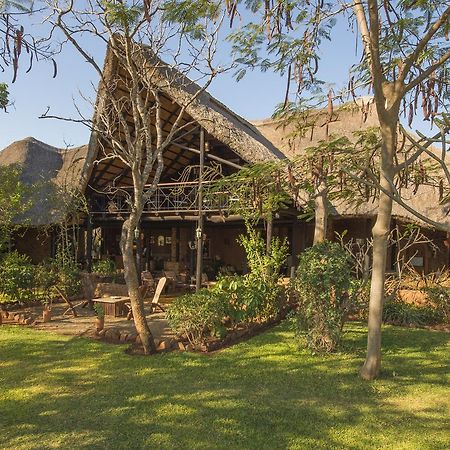 Stanley Safari Lodge Livingstone Extérieur photo